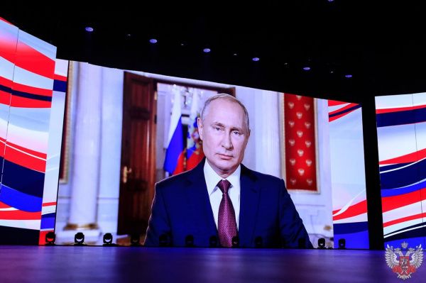 Умар Кремлёв: благодарим Владимира Владимировича Путина за такое внимание к боксу Умар Кремлёв: благодарим Владимира Владимировича Путина за такое внимание к боксу
