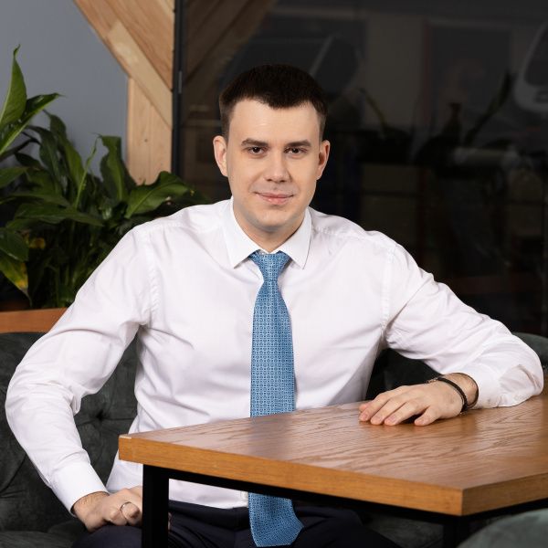 Кирилл Щекутьев прокомментировал итоги боя между Усиком и Джошуа Кирилл Щекутьев прокомментировал итоги боя между Усиком и Джошуа