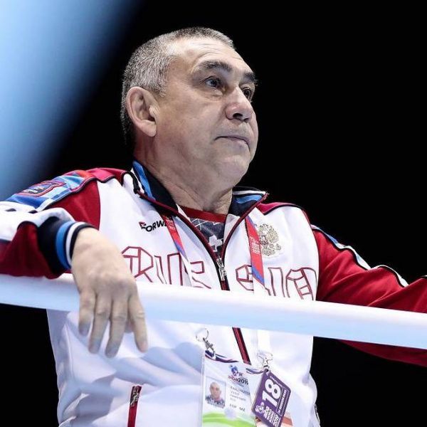 Виктор Фархутдинов рассказал, какие боксеры впечалили его на Кубке России Виктор Фархутдинов рассказал, какие боксеры впечалили его на Кубке России