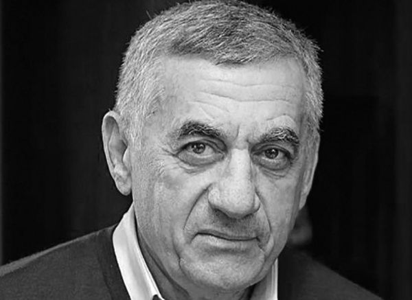 Поздравляем Евгения Ефремовича Вайнштейна Поздравляем Евгения Ефремовича Вайнштейна