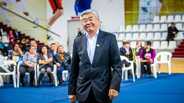 Валерий Доржиев избран председателем Комитета по межрегиональным связям, национальным вопросам, культуре спорту молодежной политики и общественным объединениям Народного Хурала Валерий Доржиев избран председателем Комитета по межрегиональным связям, национальным вопросам, культуре спорту молодежной политики и общественным объединениям Народного Хурала