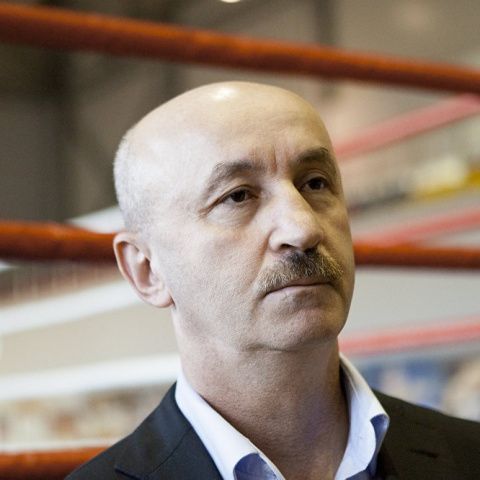 Виталий Сланов: петушиться перед боем не в стиле Мурата Гассиева