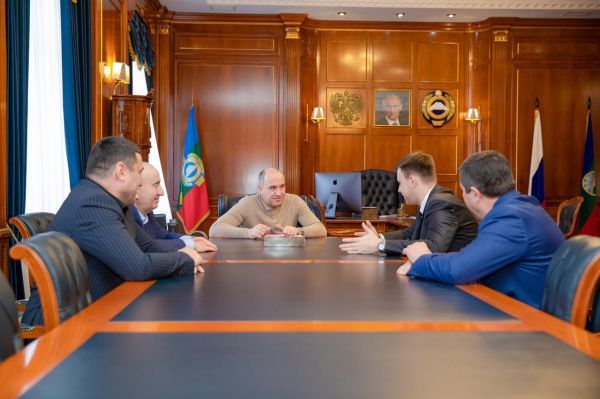 Глава Карачаево-Черкесии поддержал идею провести в регионе первенство России по боксу в 2022 году Глава Карачаево-Черкесии поддержал идею провести в регионе первенство России по боксу в 2022 году